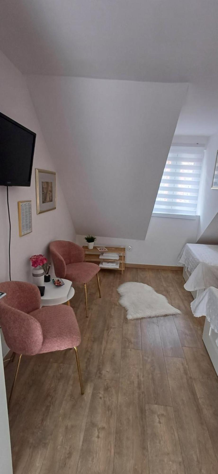 Private Apartments In Diocletians Palace สปลิท ภายนอก รูปภาพ