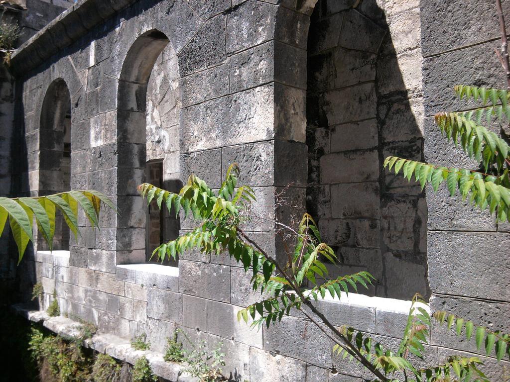 Private Apartments In Diocletians Palace สปลิท ภายนอก รูปภาพ